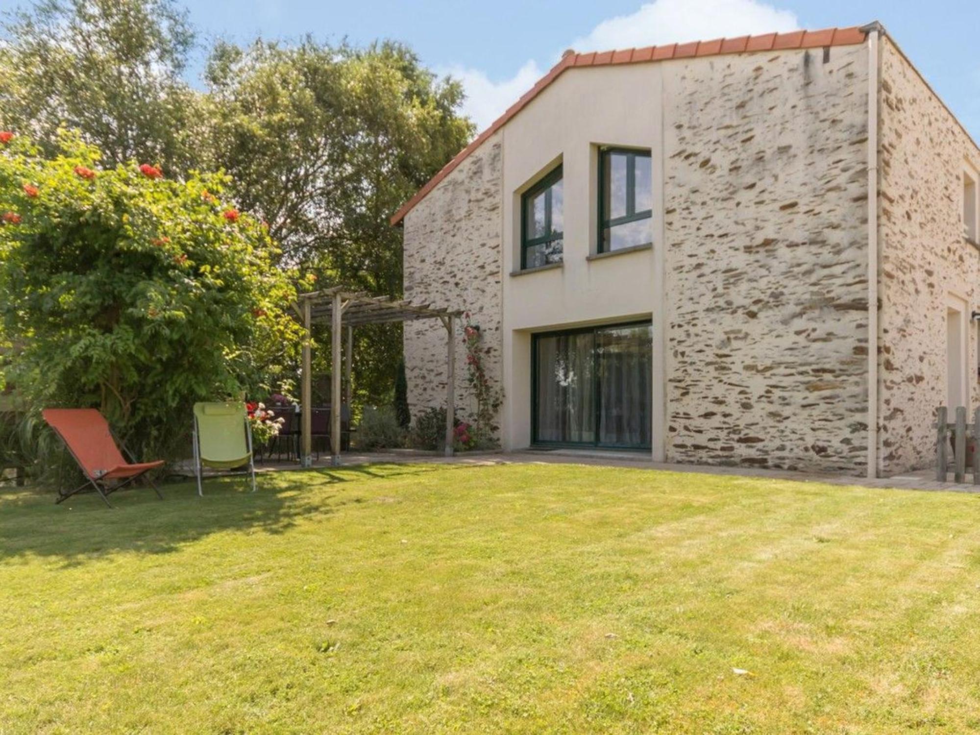 Charmante Maison Renovee A 300M De La Loire Avec Jardin, Terrasse, Wifi Et Equipements Bebe - Fr-1-306-815 Saint-Julien-de-Concelles Ngoại thất bức ảnh